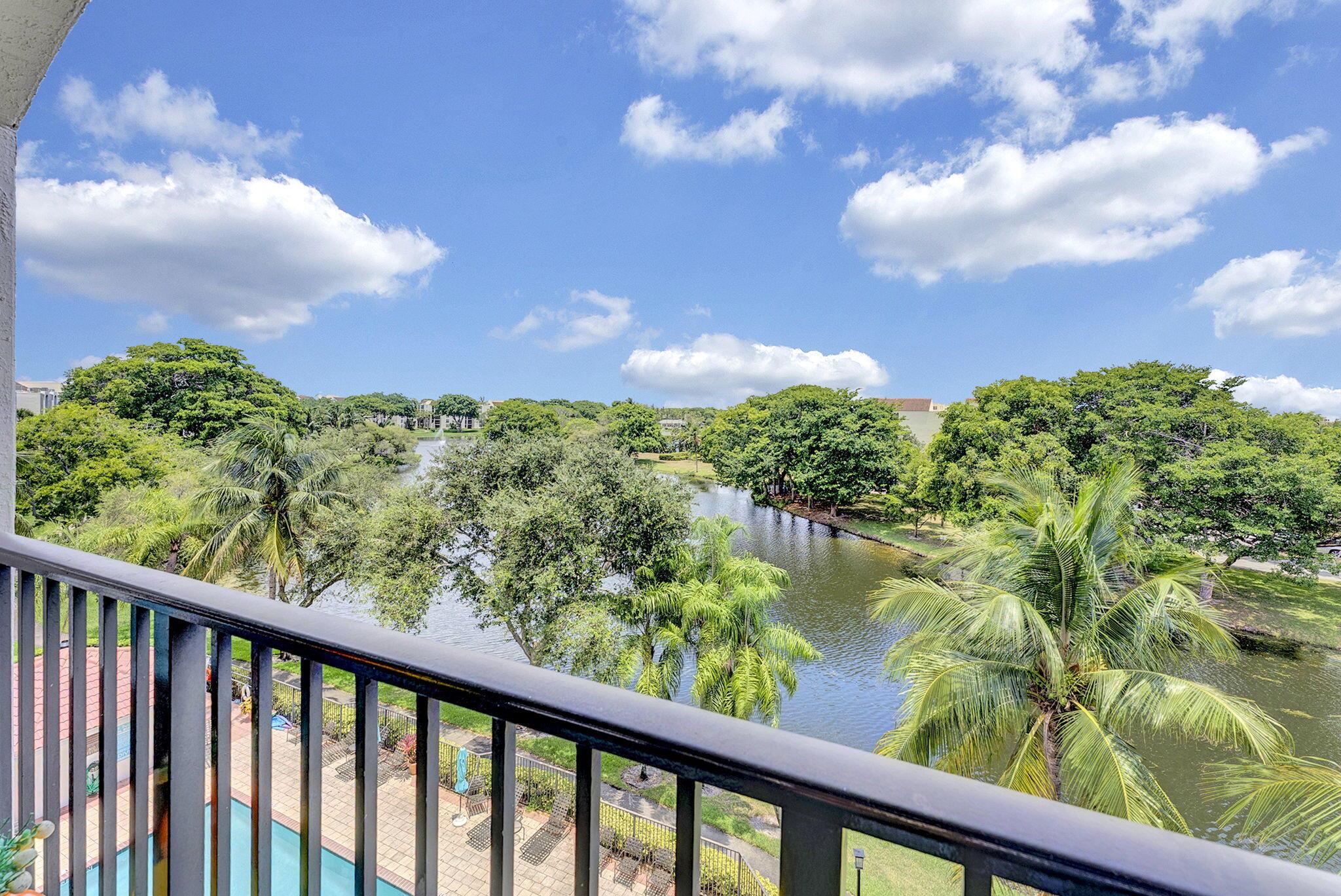 2105 Lavers Circle 507