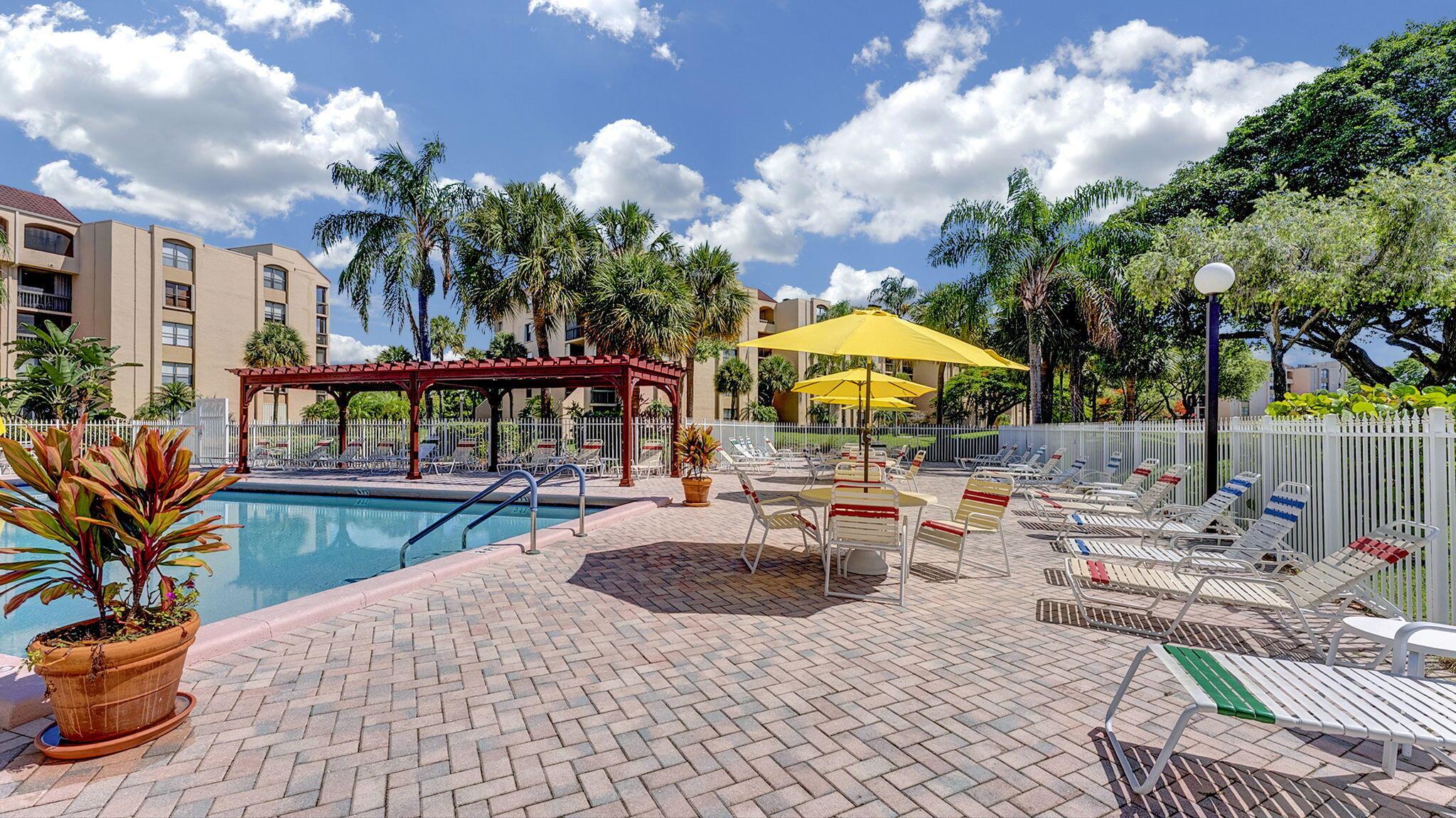 2105 Lavers Circle 507