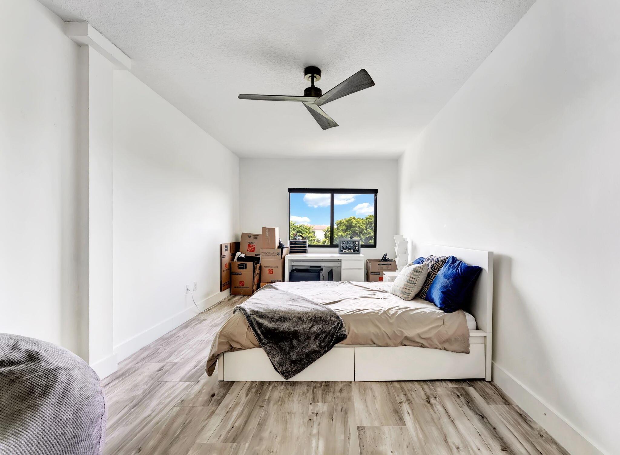 2105 Lavers Circle 507