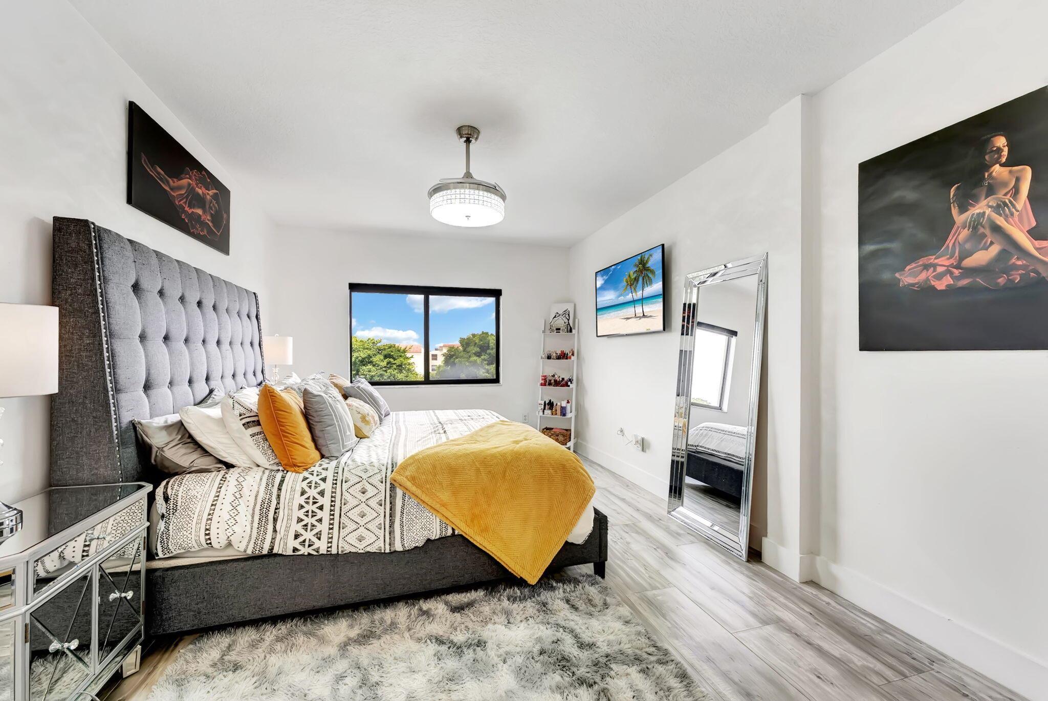 2105 Lavers Circle 507