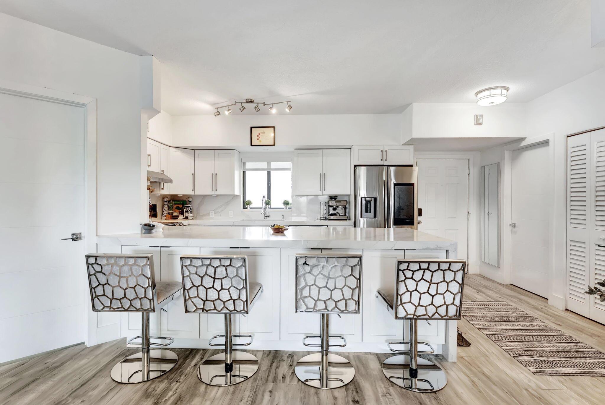 2105 Lavers Circle 507