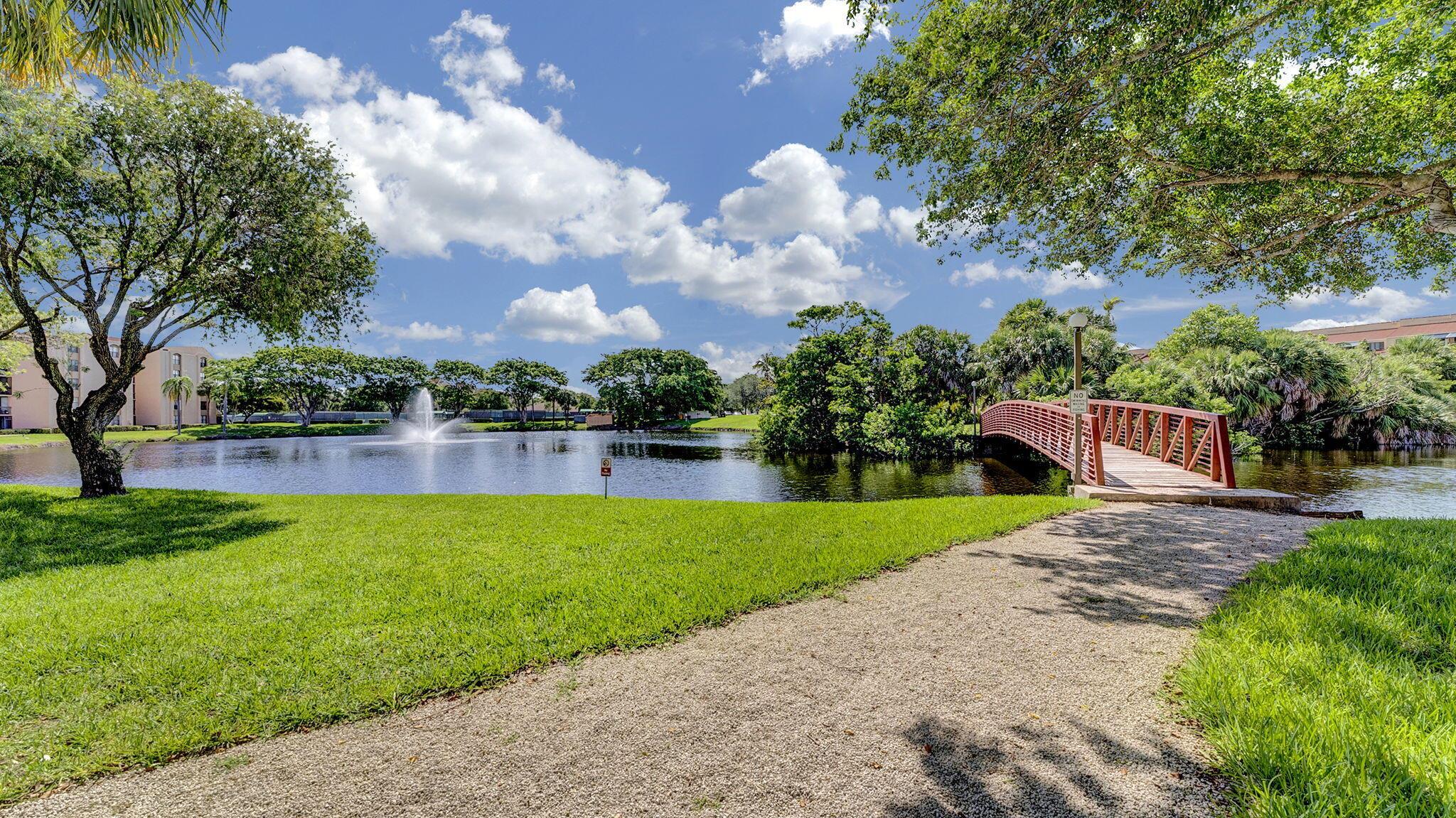 2105 Lavers Circle 507