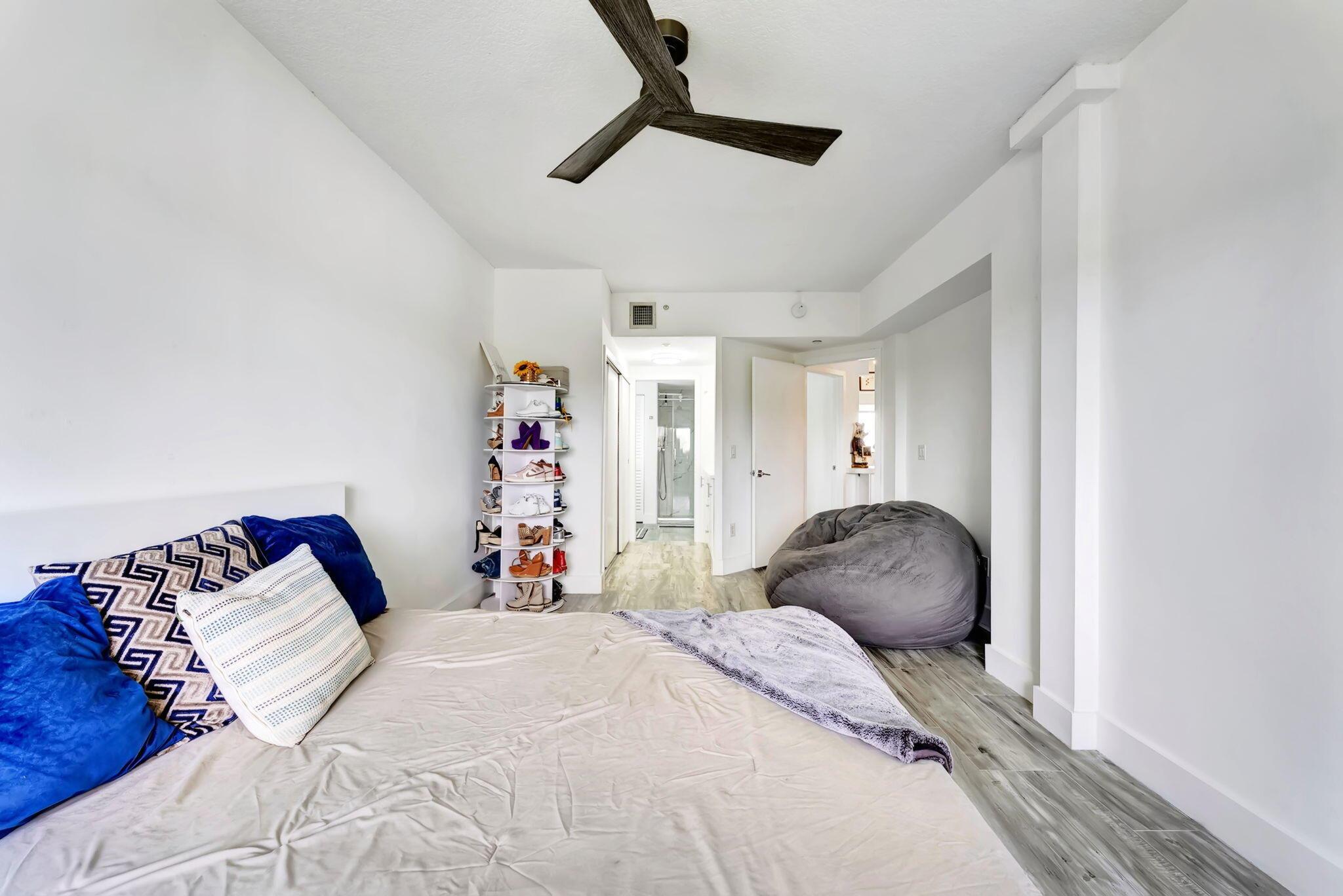 2105 Lavers Circle 507