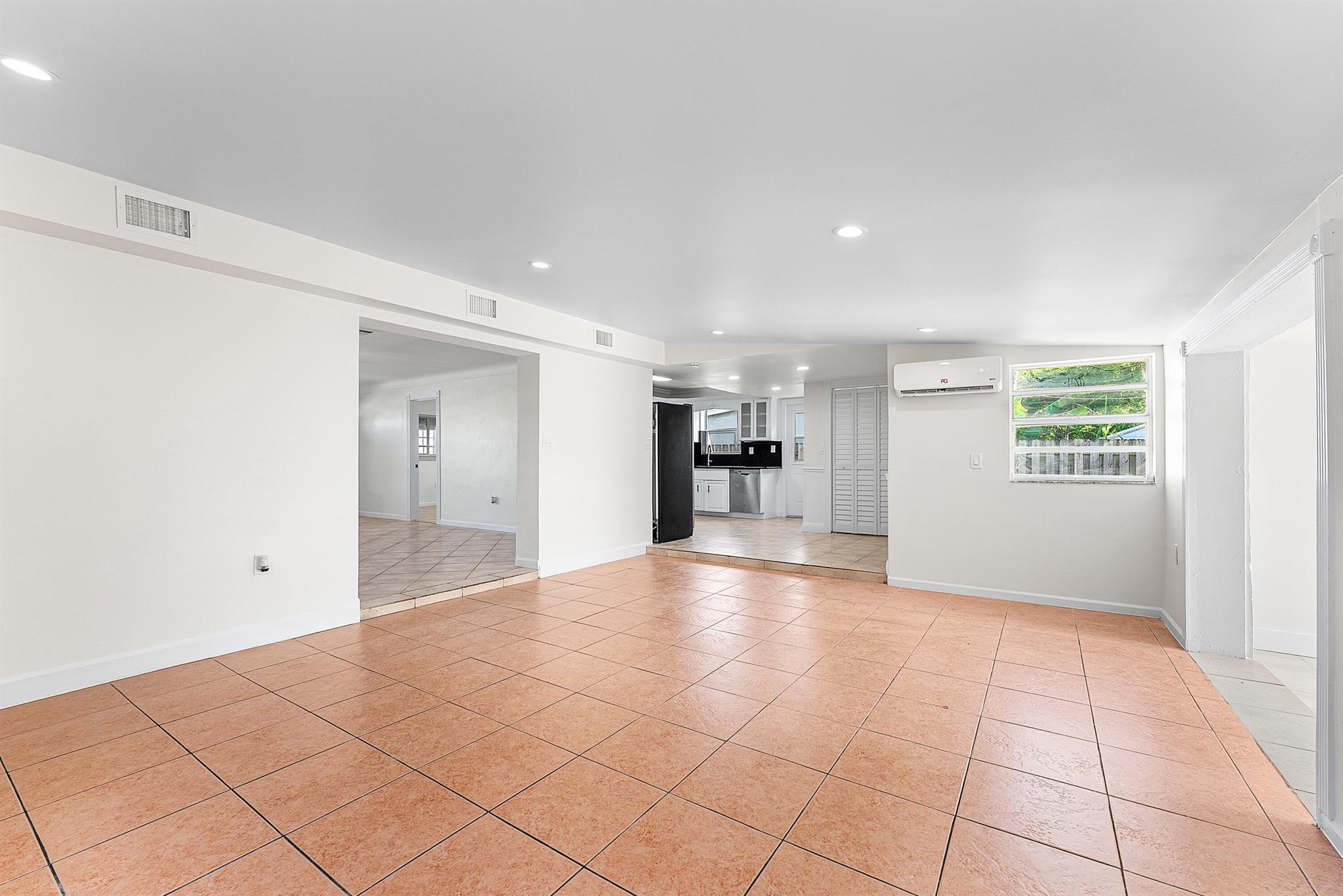 1438 Cindy Drive