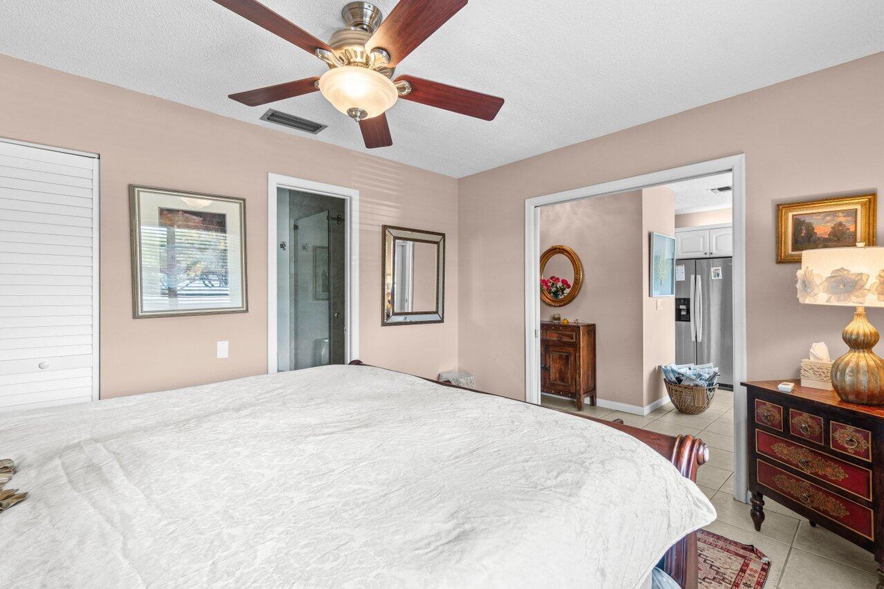 1131 Calamondin Ter 203 Terrace 203