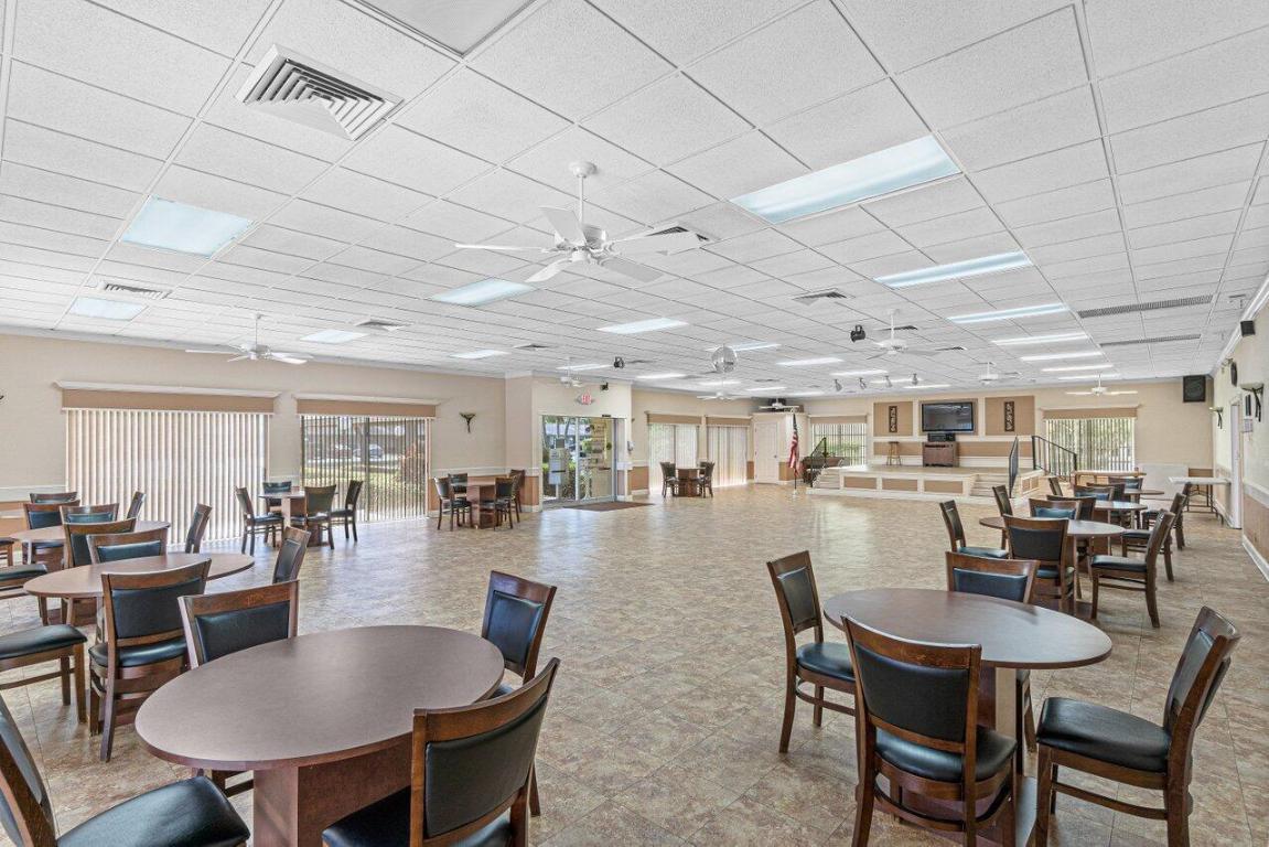 1131 Calamondin Ter 203 Terrace 203