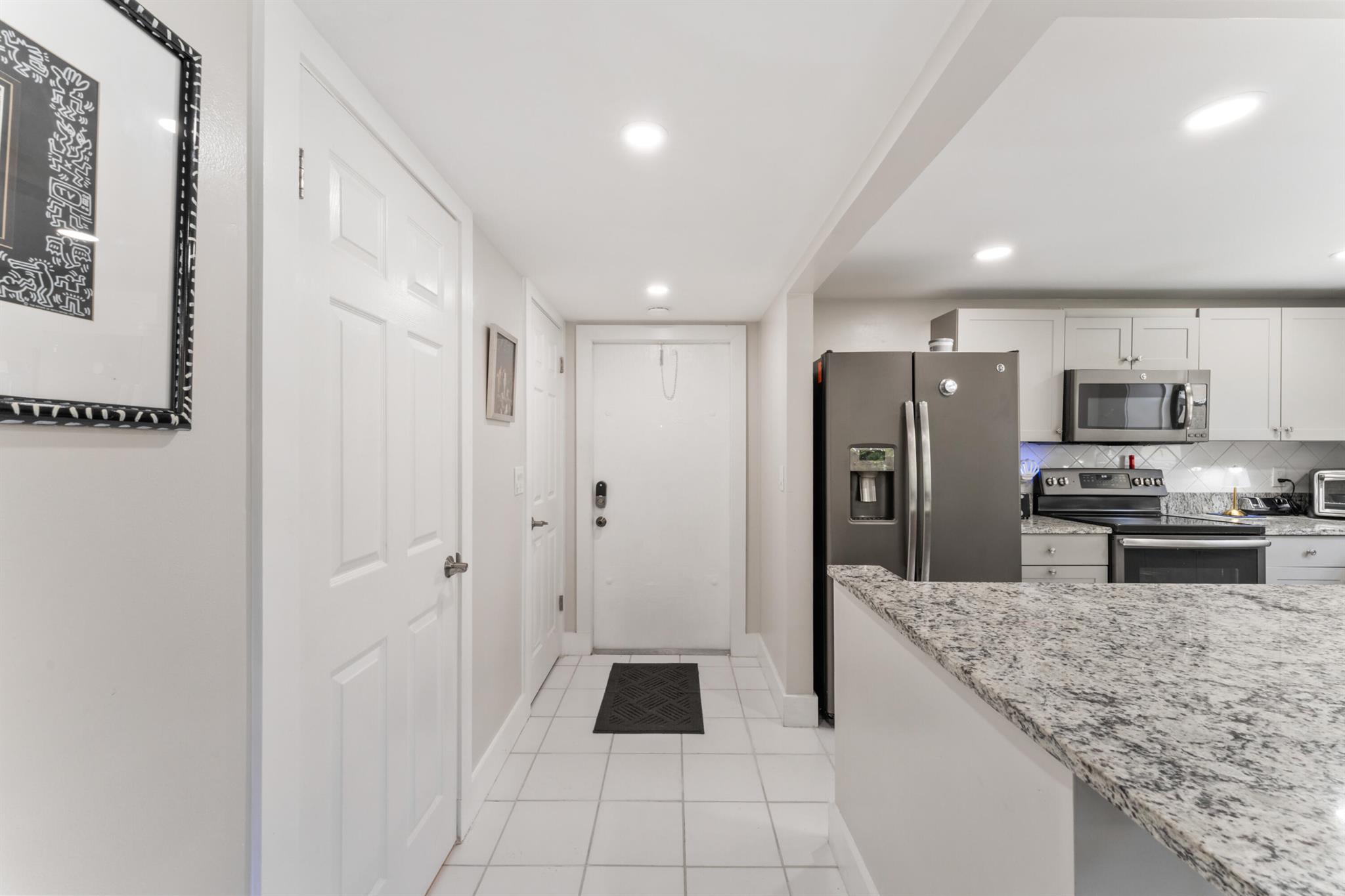 720 N Dixie Highway 303