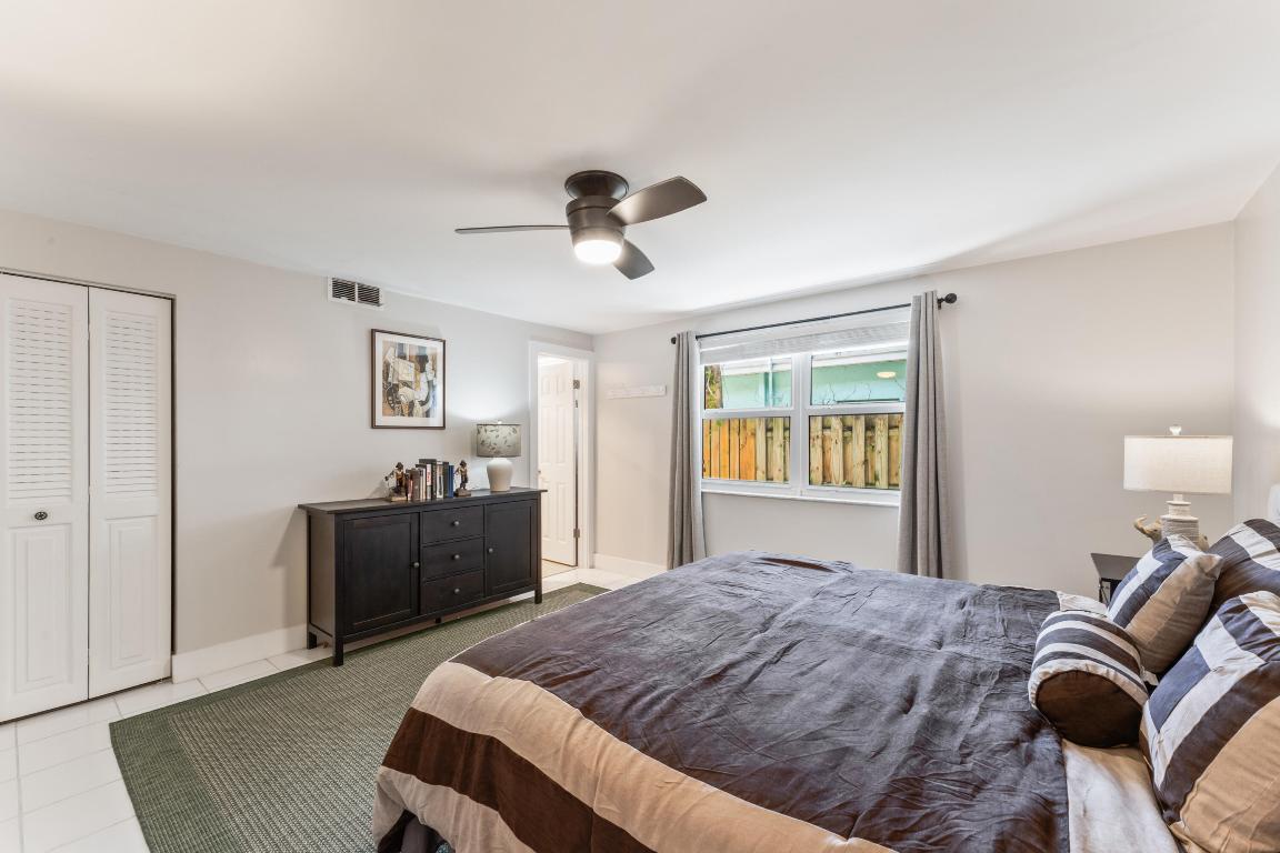 720 N Dixie Highway 303