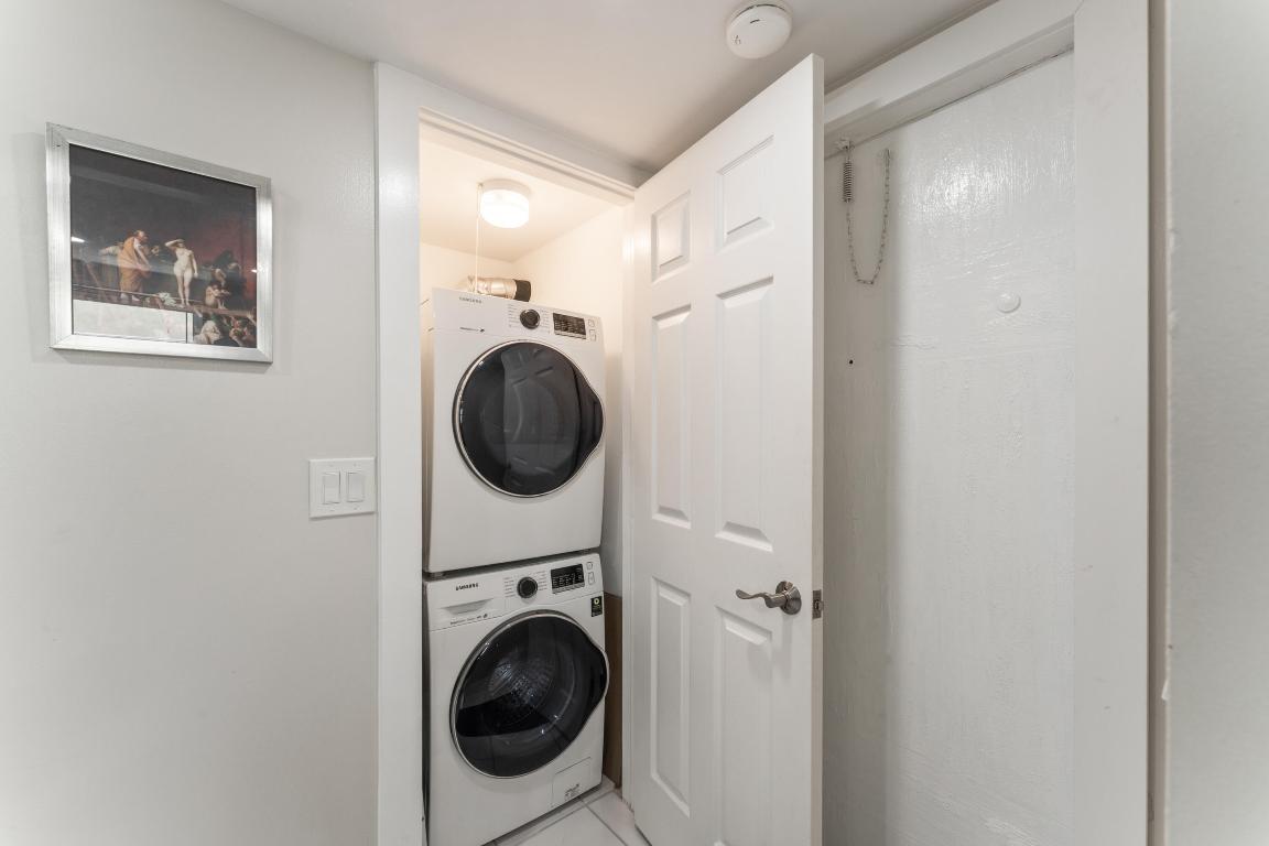 720 N Dixie Highway 303