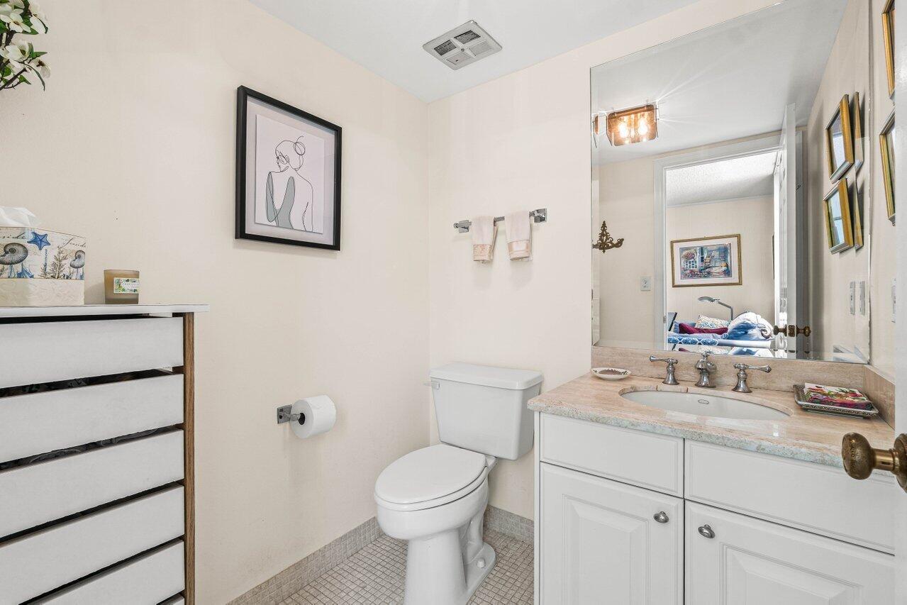 2000 S Ocean Boulevard 306