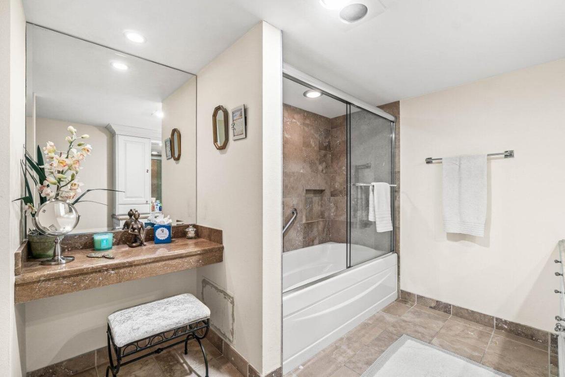 2000 S Ocean Boulevard 306