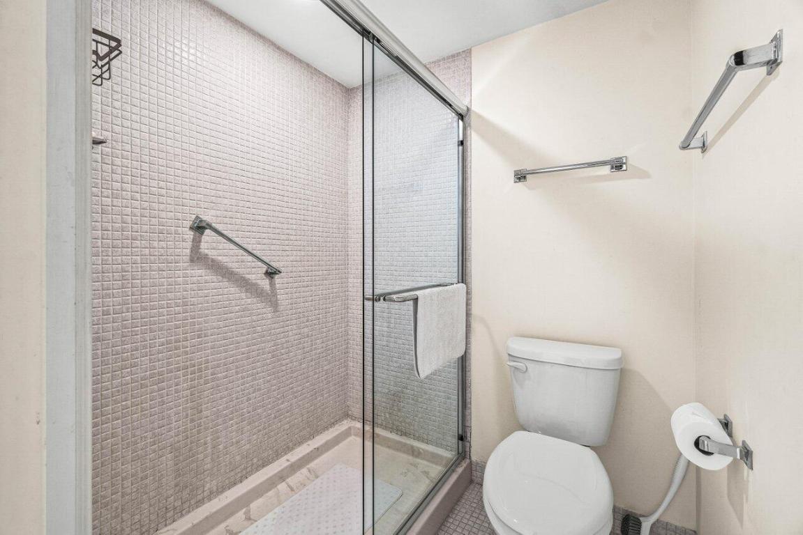 2000 S Ocean Boulevard 306