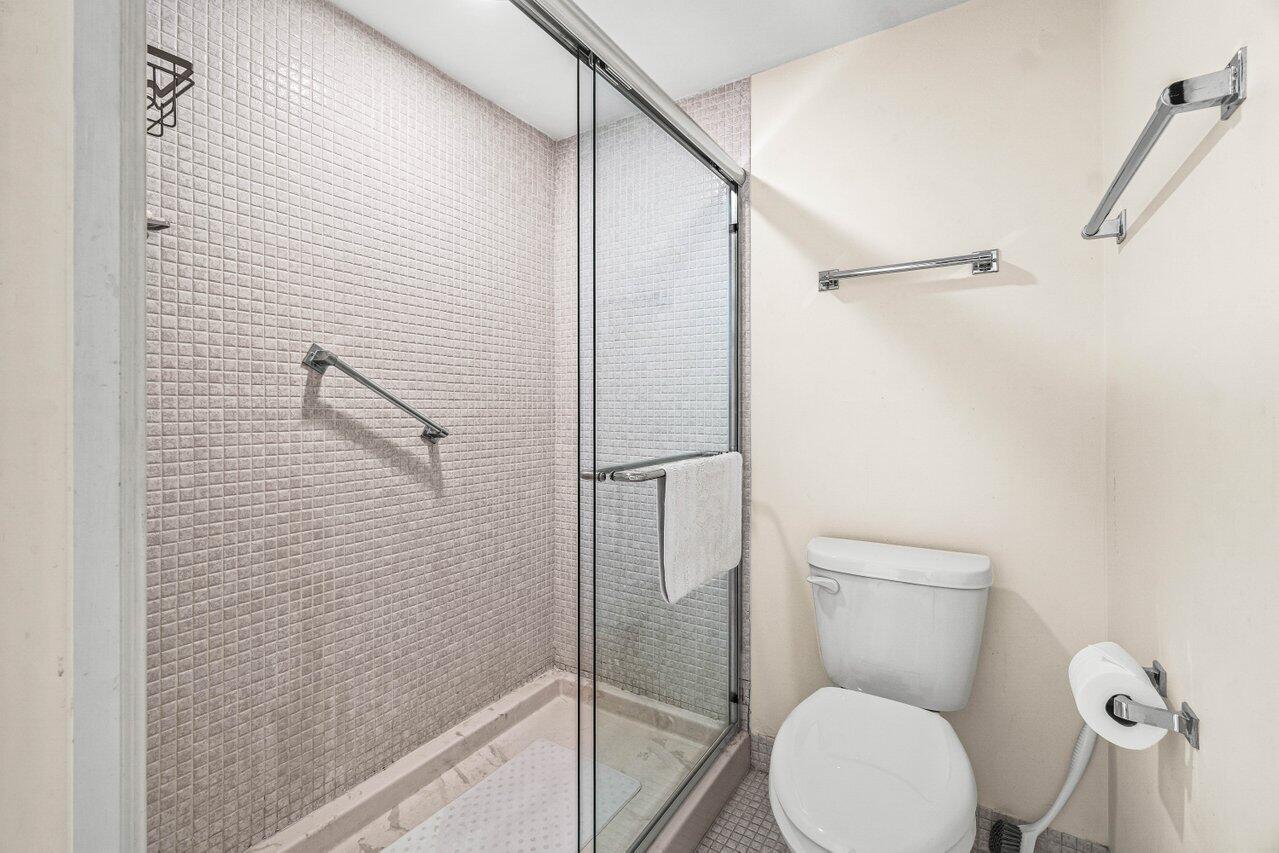 2000 S Ocean Boulevard 306