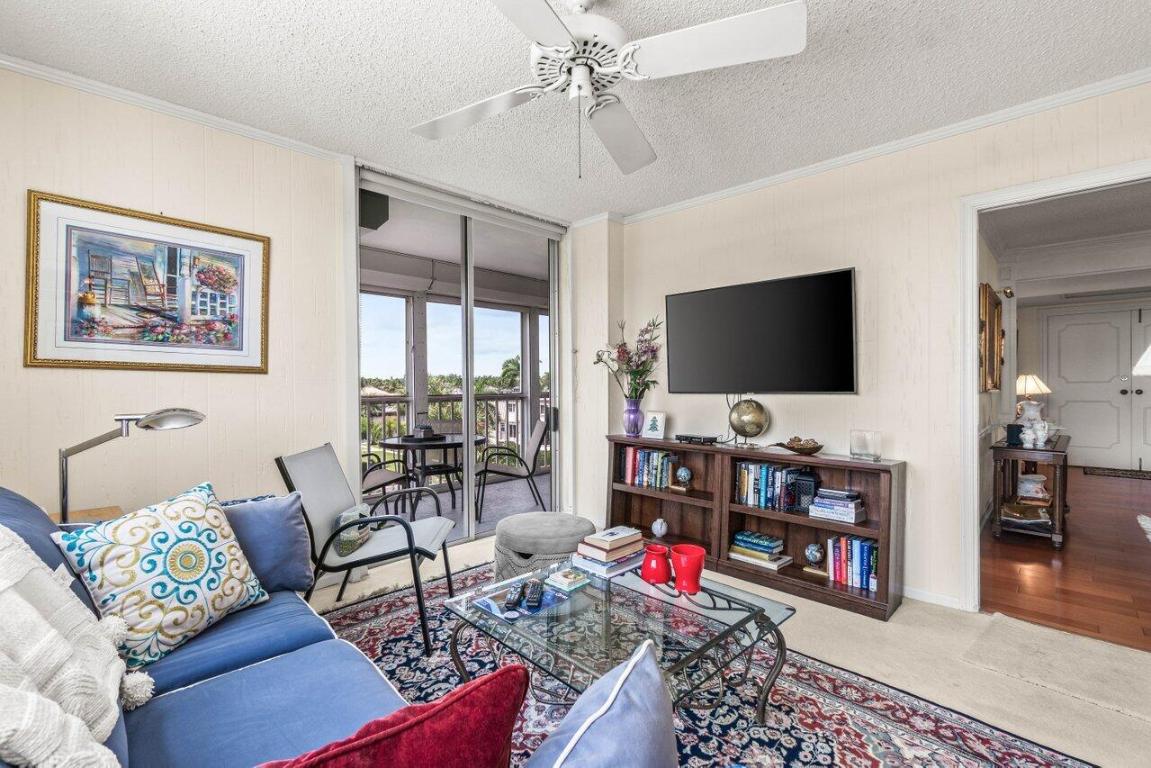 2000 S Ocean Boulevard 306