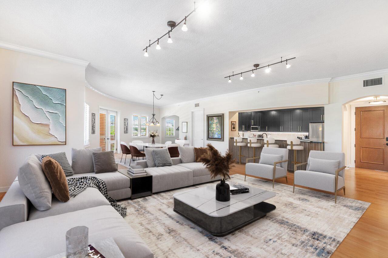 200 NE 2nd Avenue 205