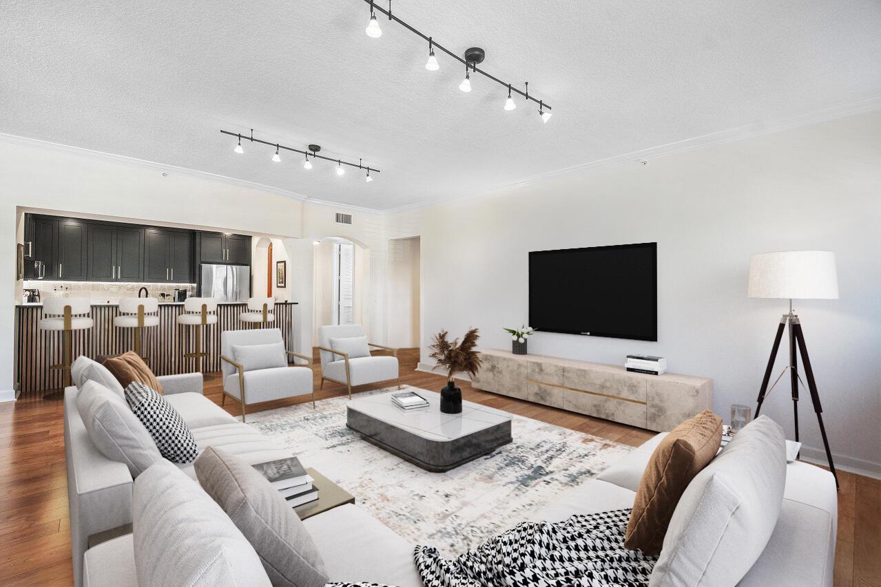 200 NE 2nd Avenue 205