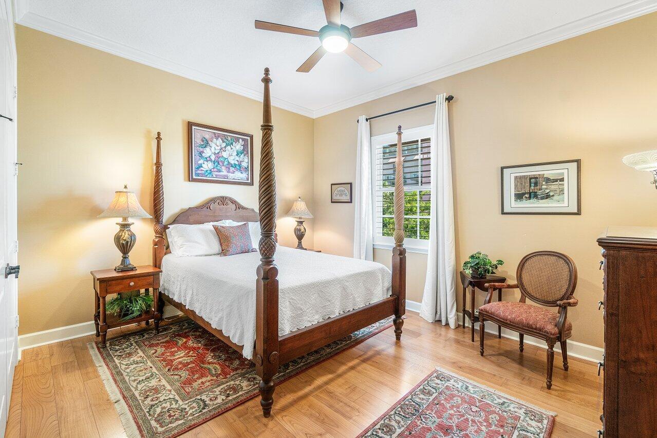 200 NE 2nd Avenue 205