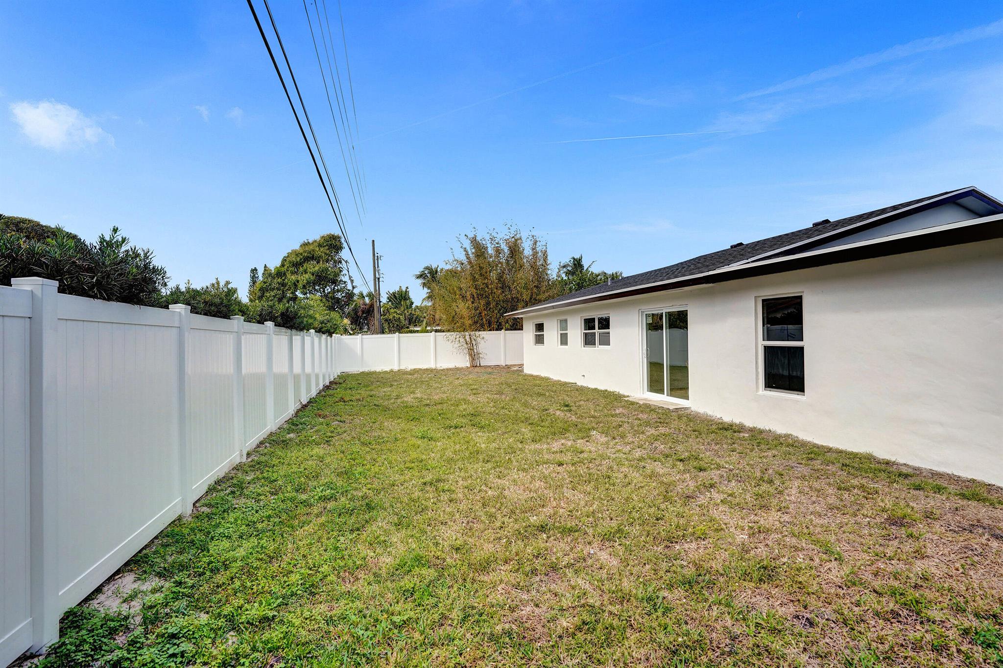 530 Kingbird Circle