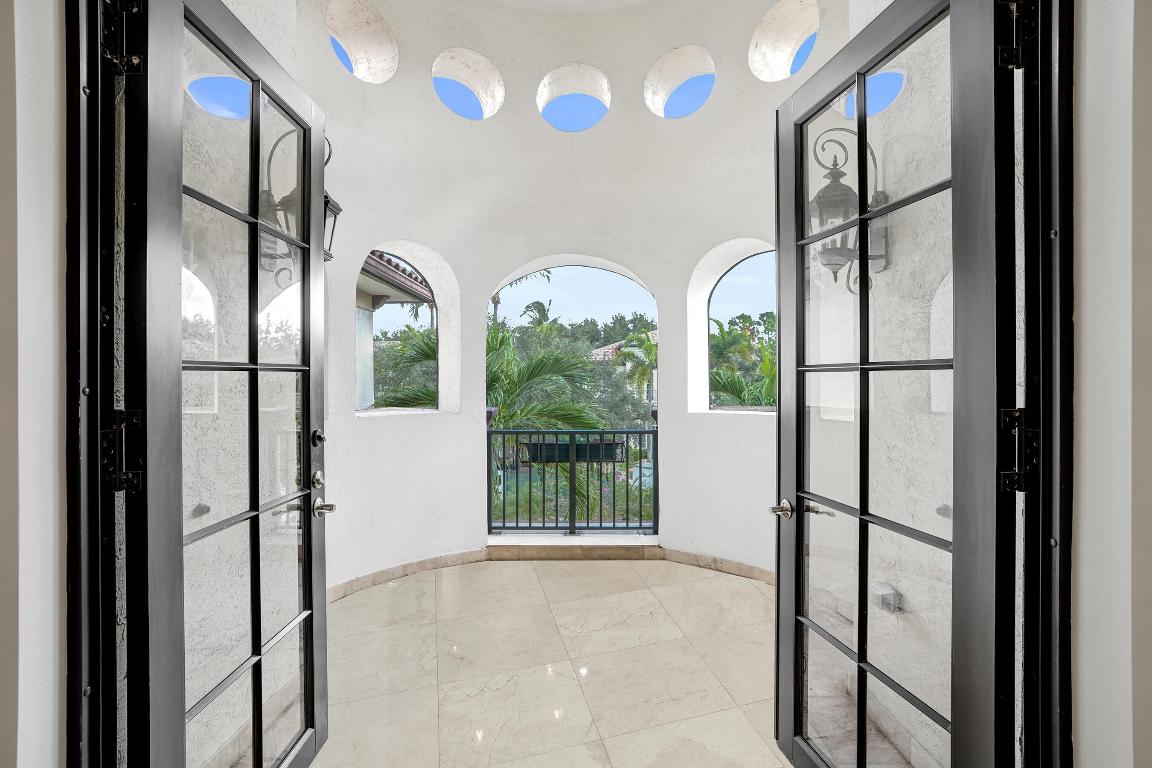 17682 Middlebrook Way