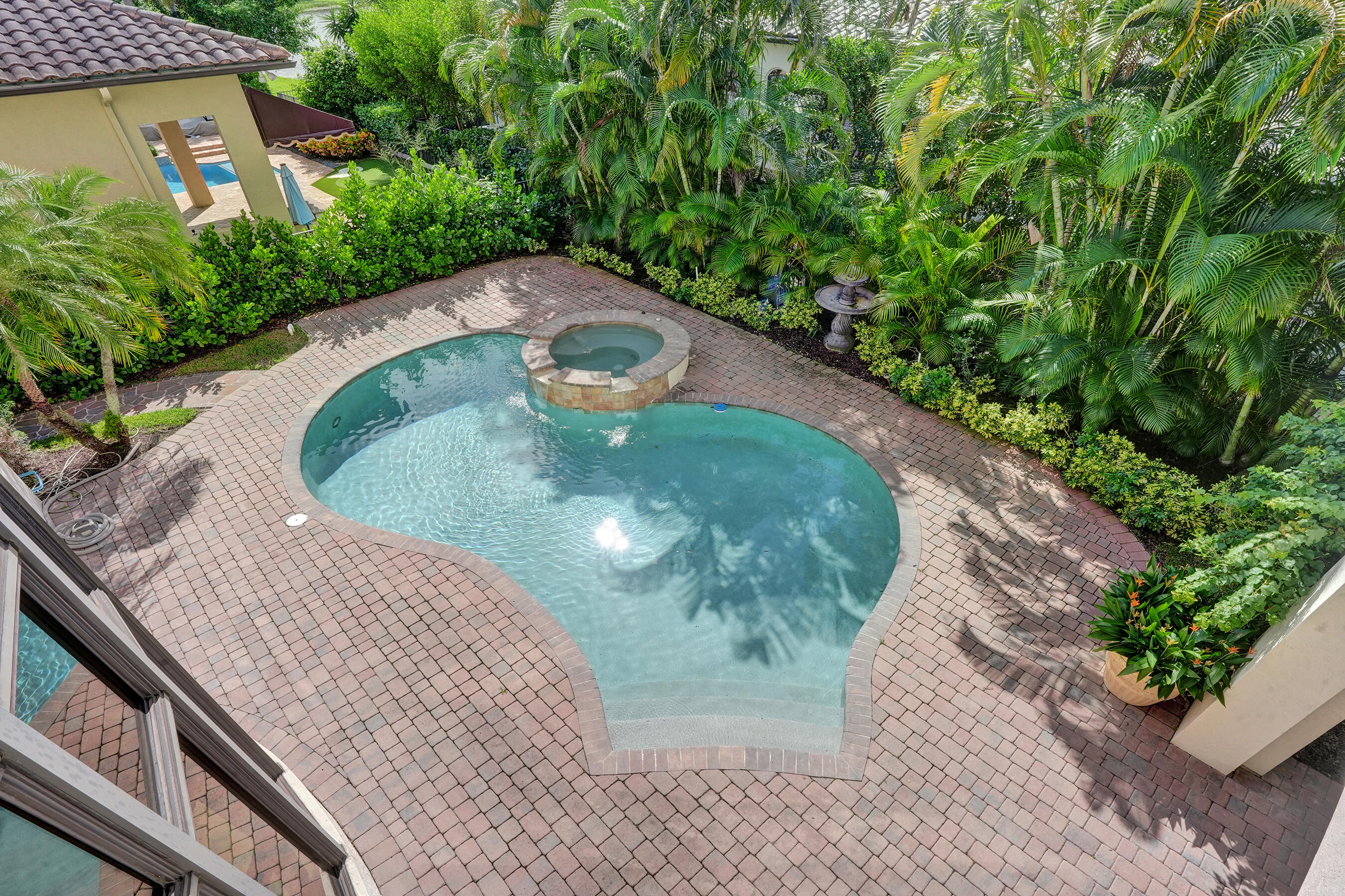 17682 Middlebrook Way