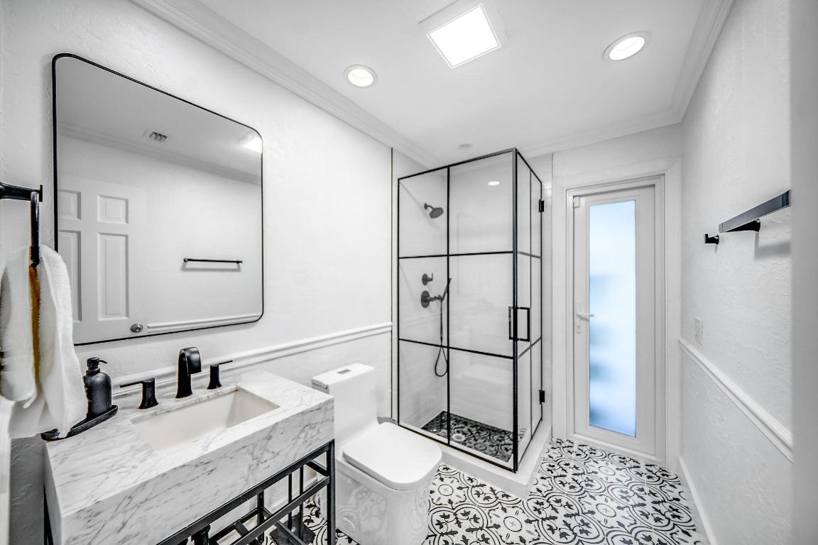 3402 Pine Haven Circle