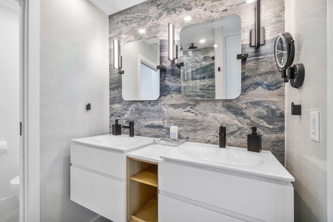 1035 S Federal Highway Ph 14