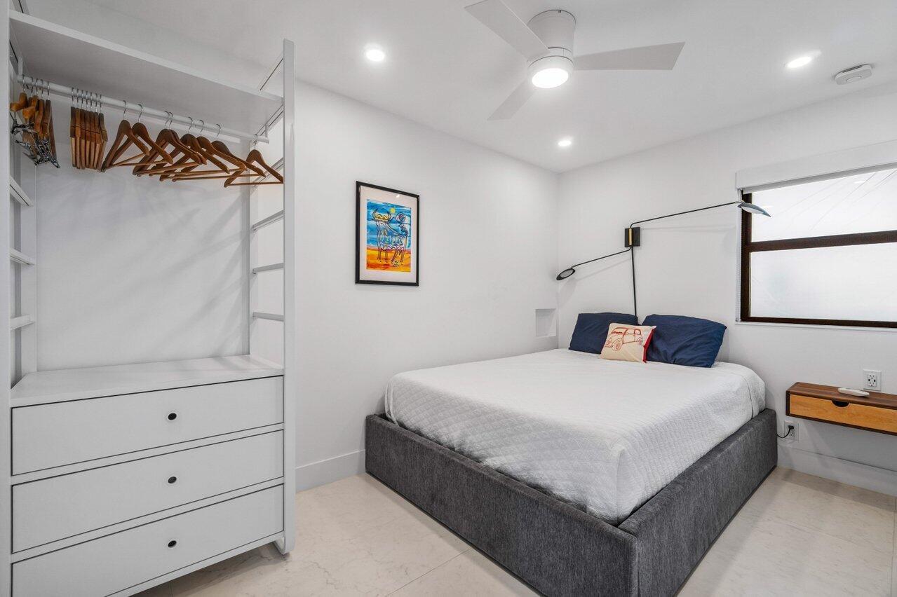 1035 S Federal Highway Ph 14