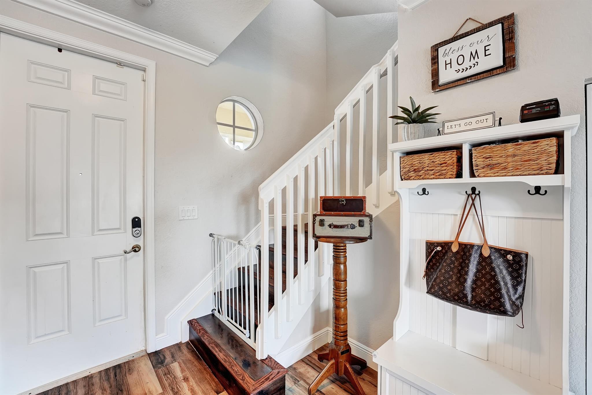 3008 N Evergreen Circle