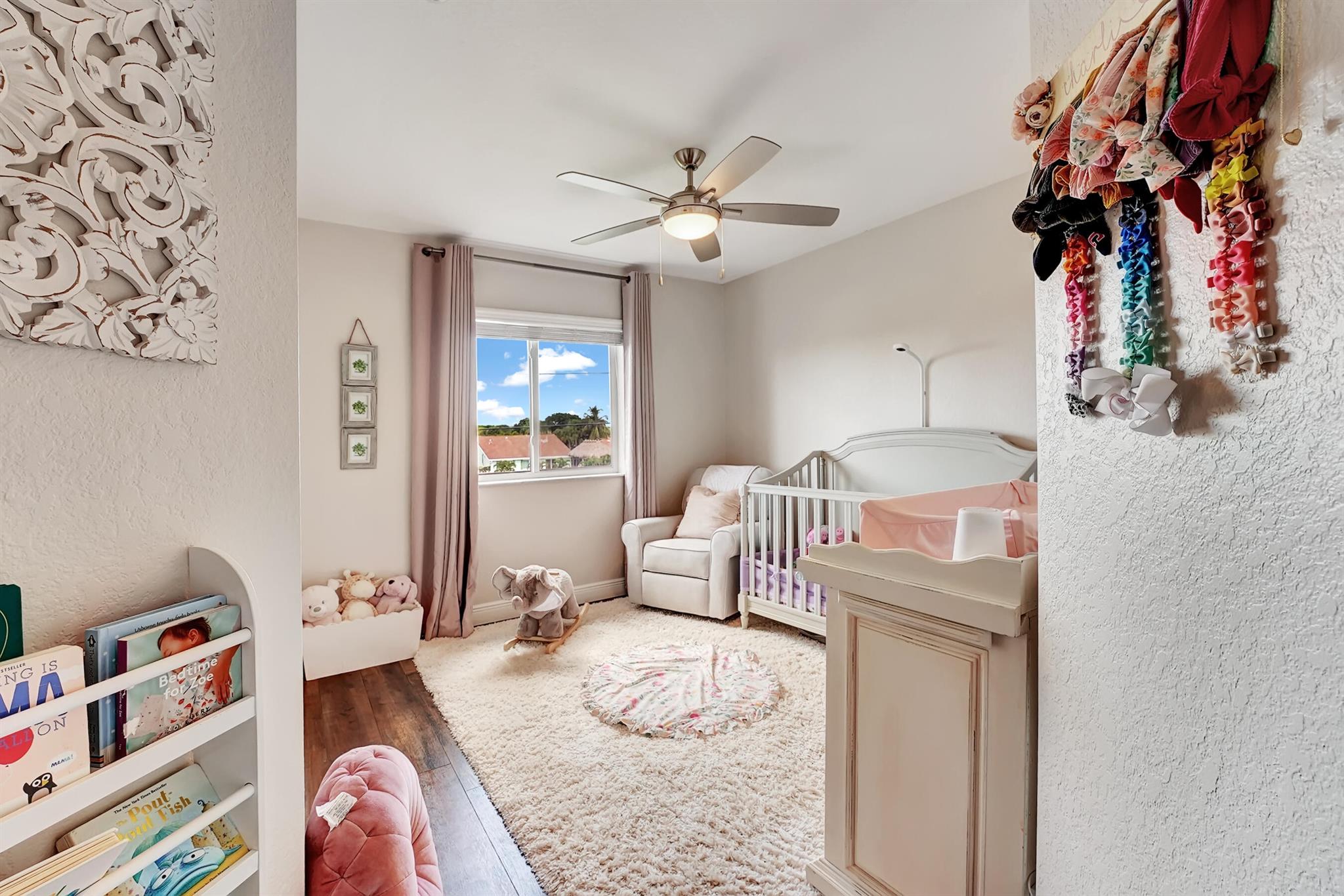 3008 N Evergreen Circle