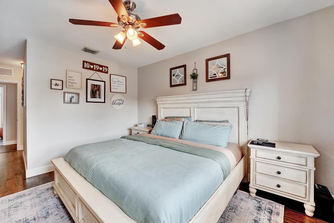 3008 N Evergreen Circle