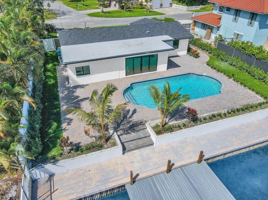 500 Venice Drive