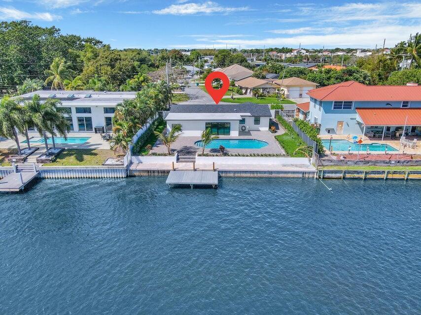 500 Venice Drive
