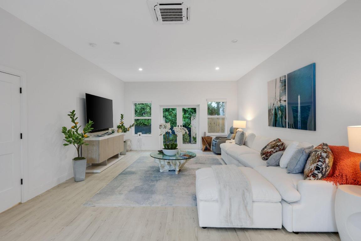 1123 Highland Beach Drive 1