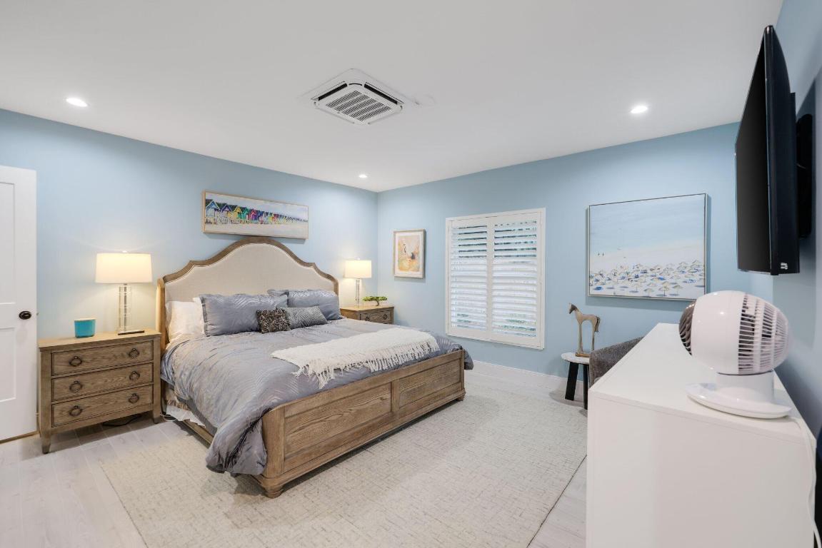 1123 Highland Beach Drive 1