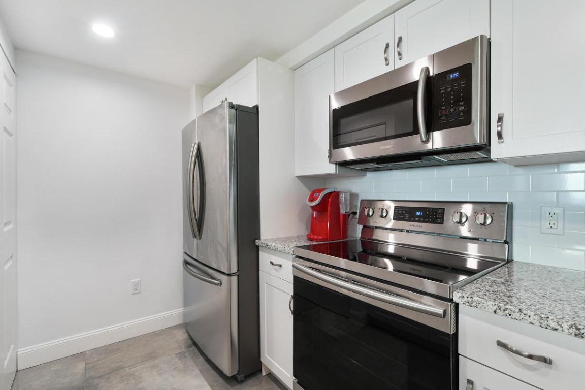 625 Casa Loma 908 Boulevard 908