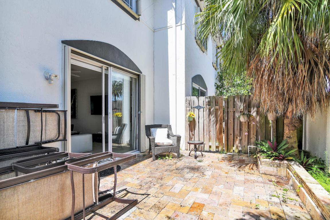 4020 Murano Bay Drive