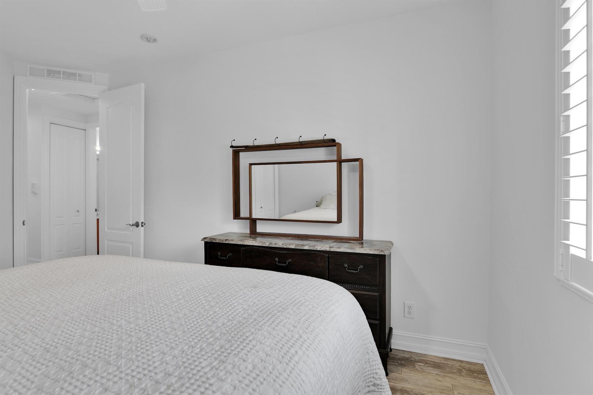 4020 Murano Bay Drive