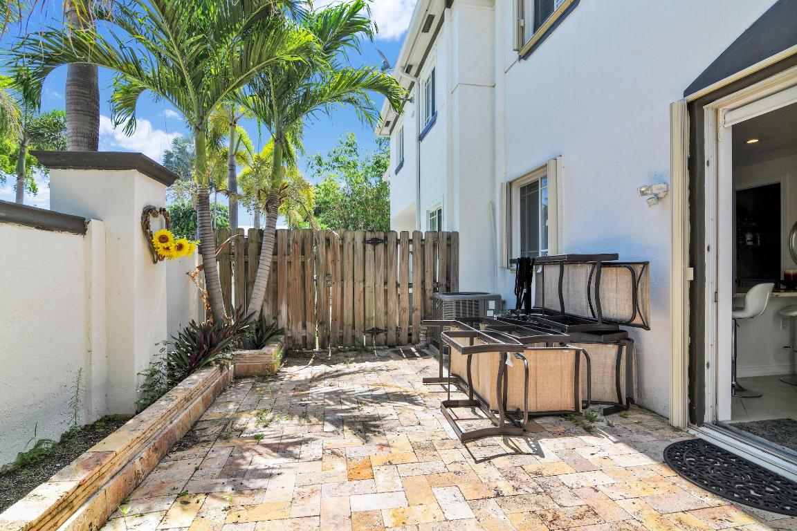 4020 Murano Bay Drive