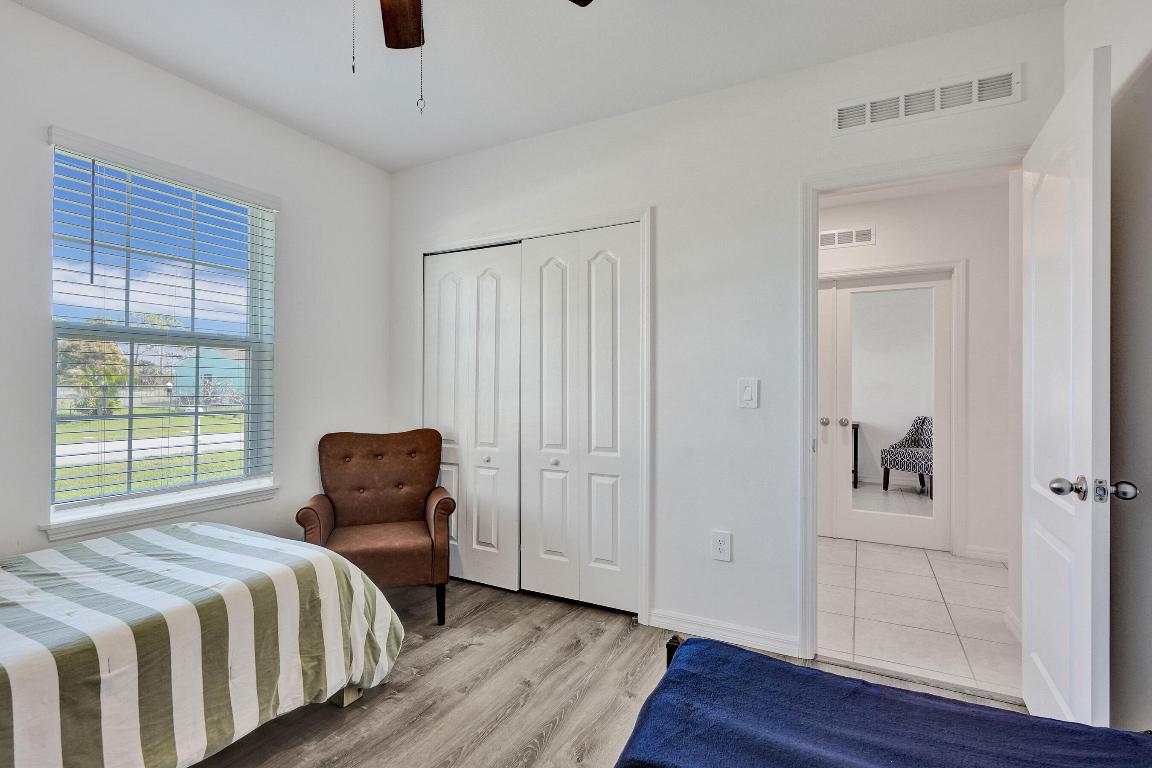 1744 SE North Blackwell Drive