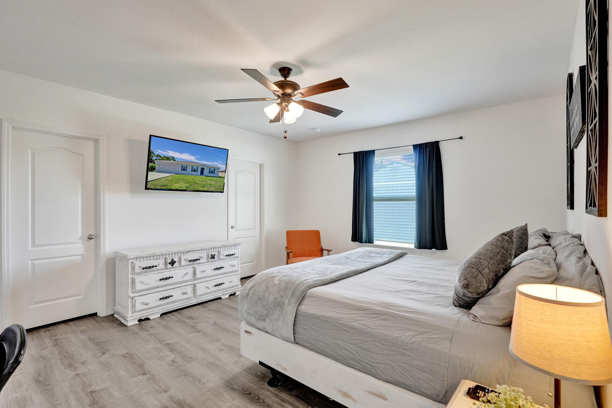 1744 SE North Blackwell Drive