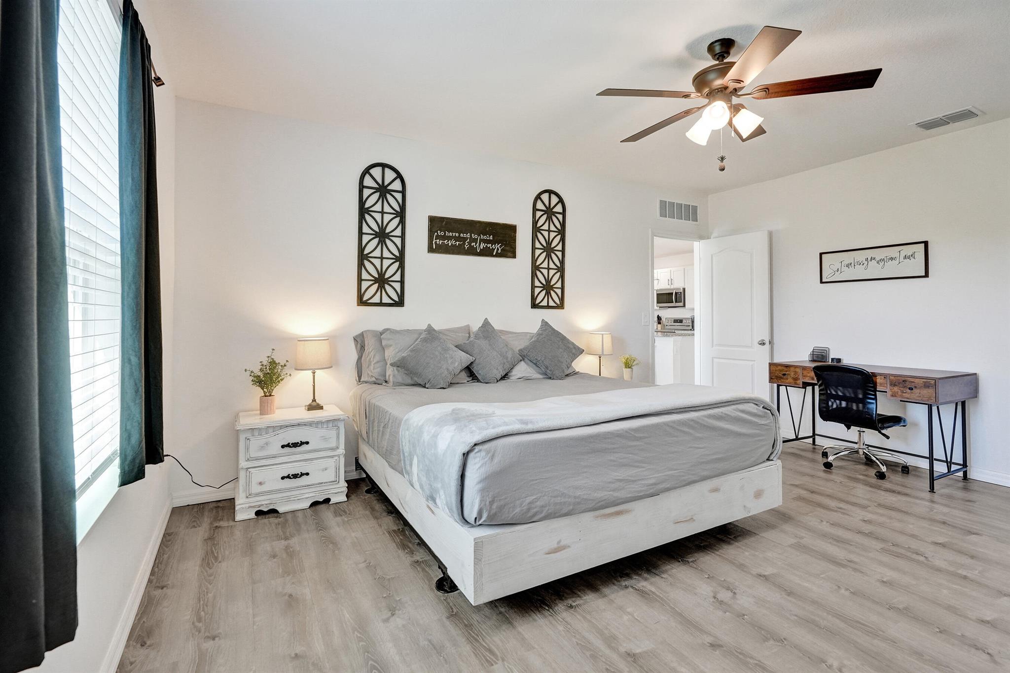 1744 SE North Blackwell Drive