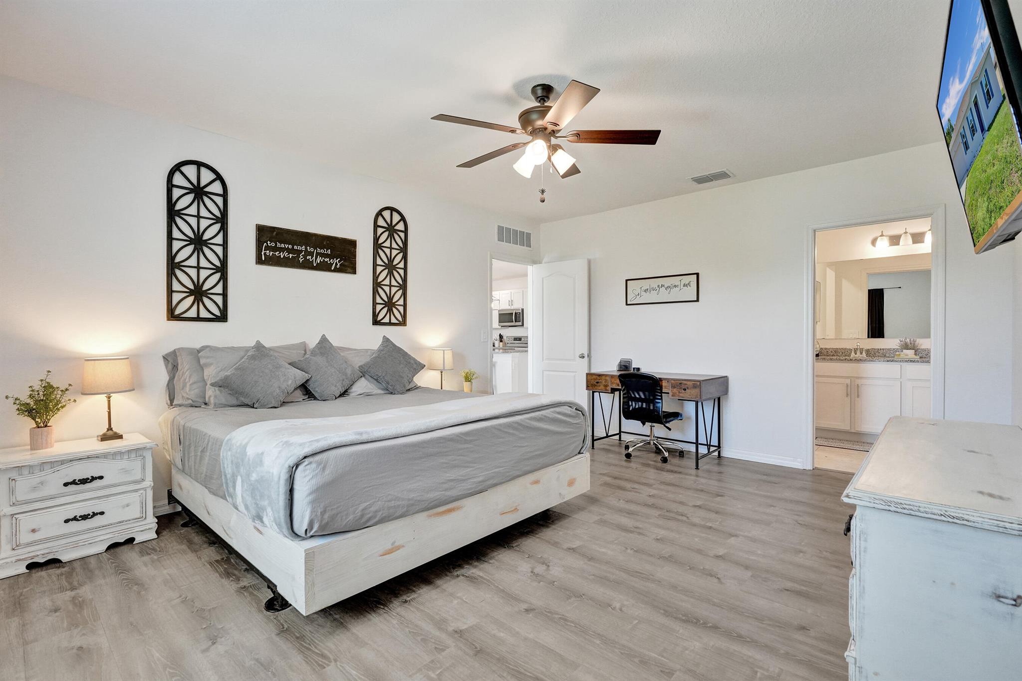 1744 SE North Blackwell Drive