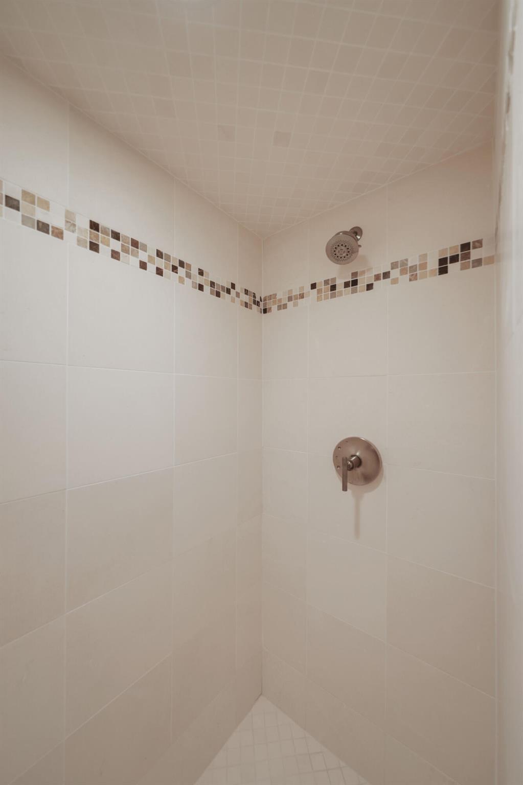 100 Macfarlane Drive 4c