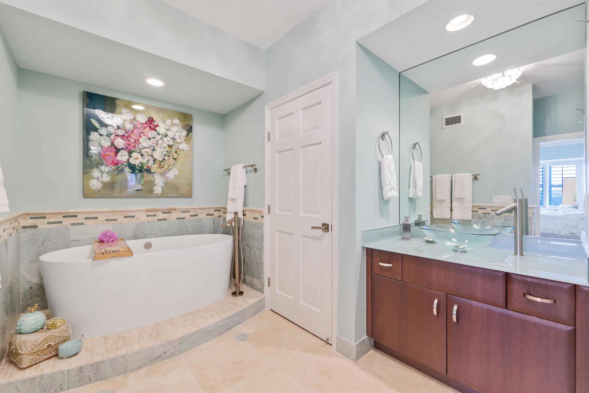 100 Macfarlane Drive 4c