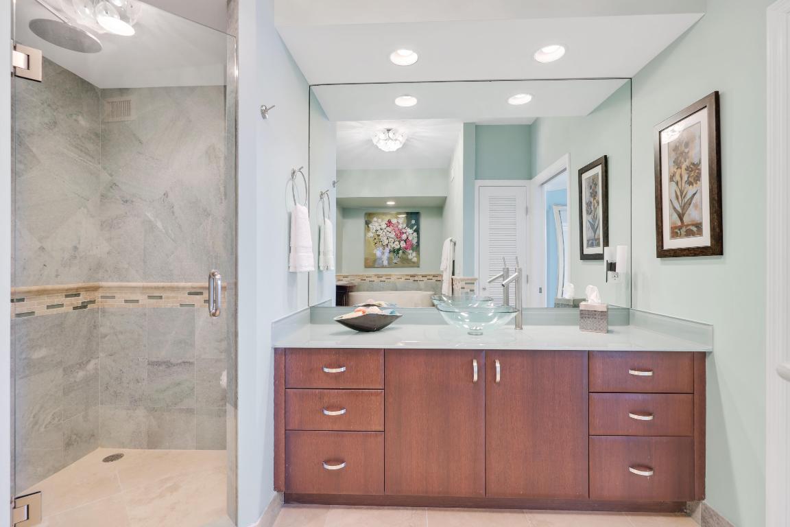 100 Macfarlane Drive 4c