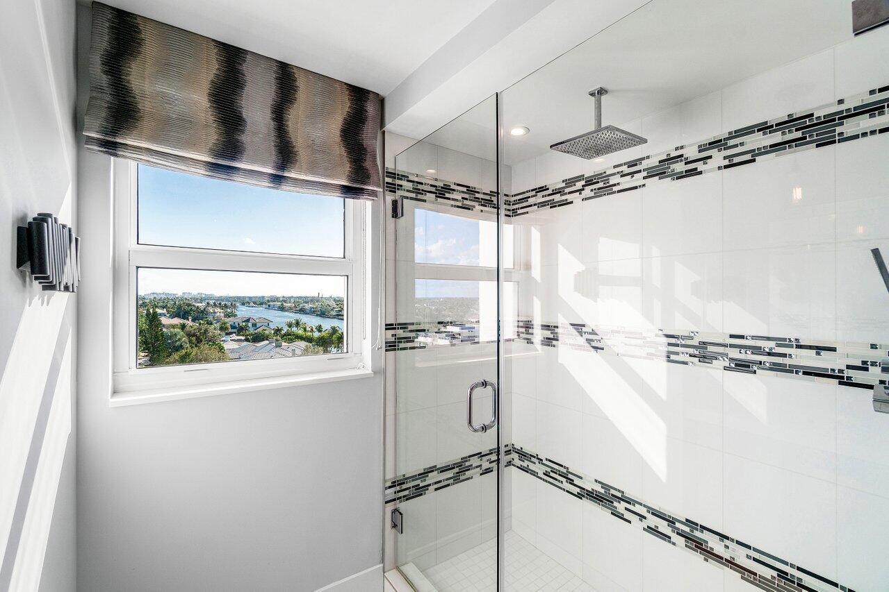 400 Seasage Drive 804