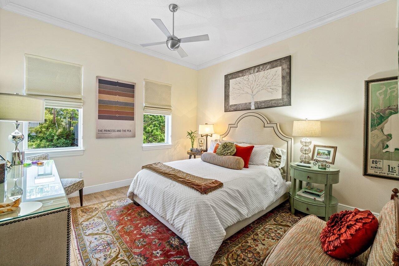 200 NE 2nd Avenue 211