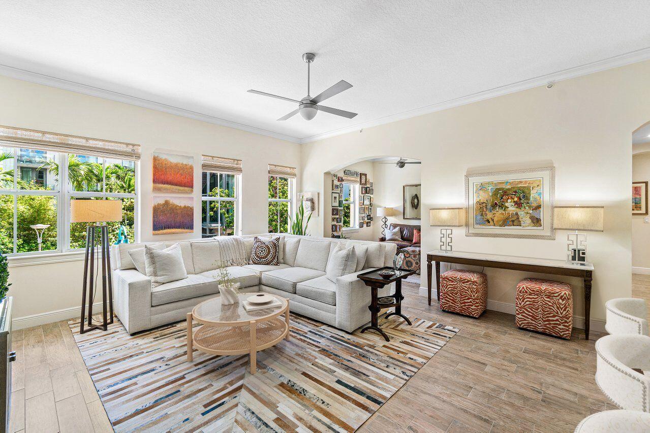 200 NE 2nd Avenue 211