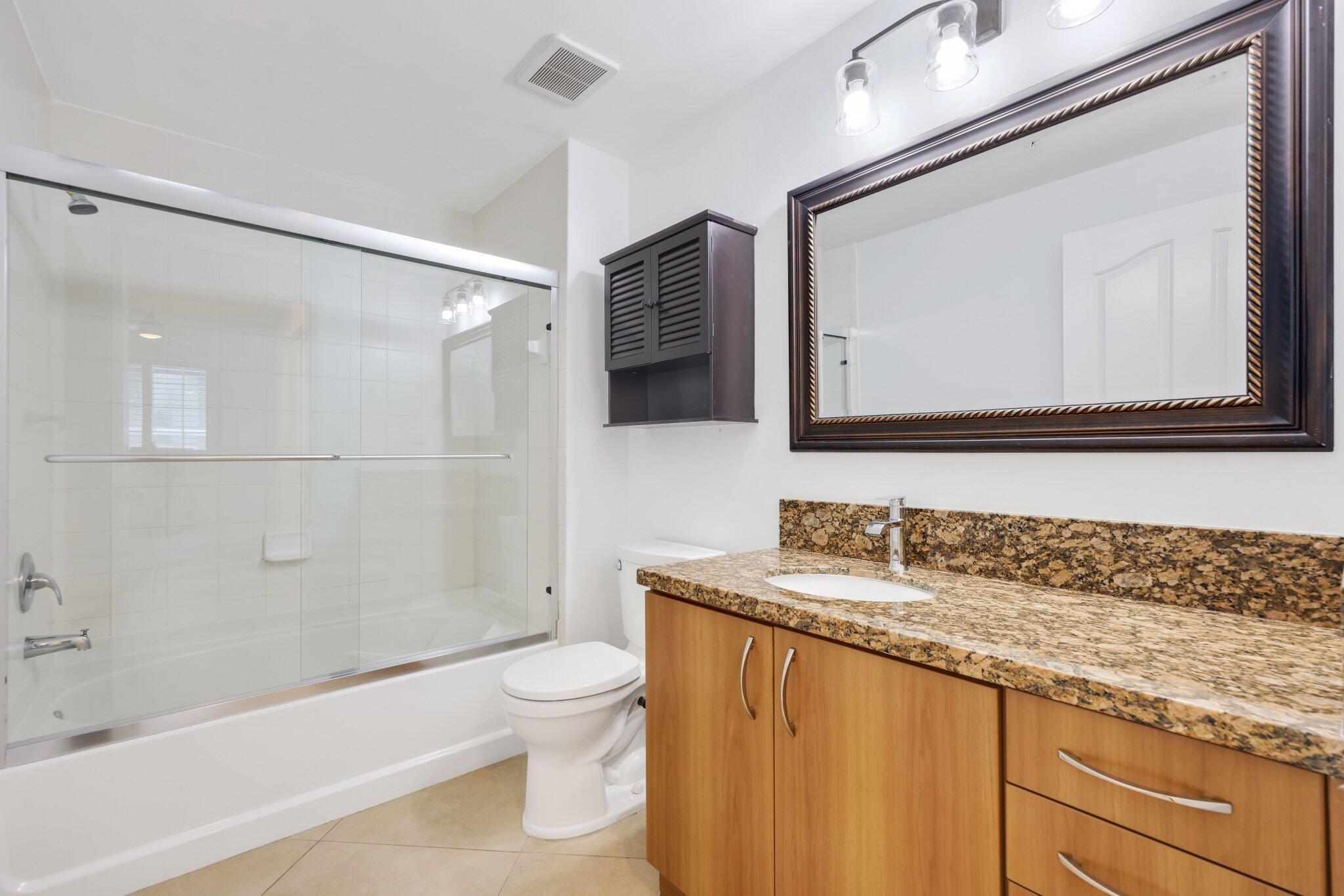 250 NE 3rd Avenue 1207