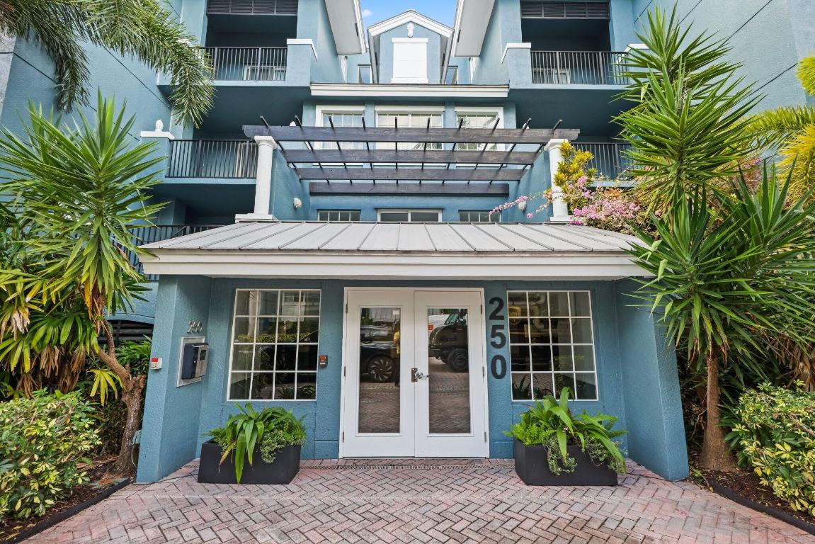 250 NE 3rd Avenue 1207